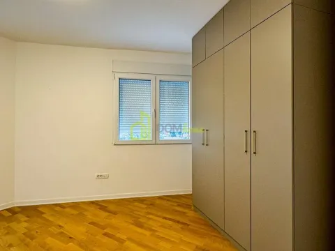 Izdavanje, dvosoban stan, 103m², Zabjelo, Podgorica - image 12