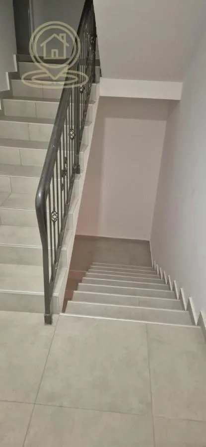 Prodaja, trosoban stan, 92m², Pantelej, Niš