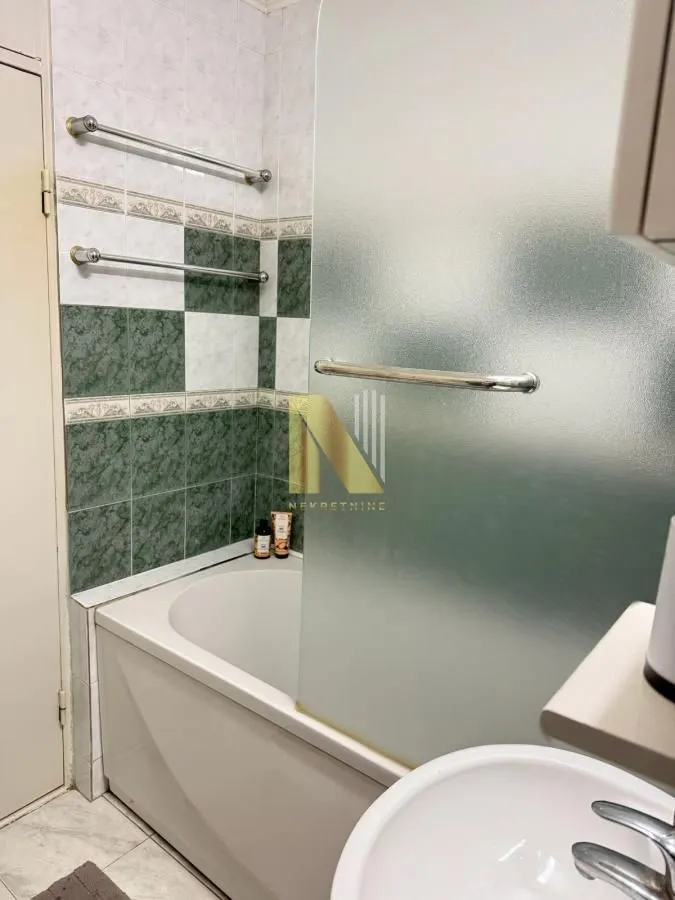 Prodaja, trosoban stan, 78m², Liman 4, Novi Sad Sve Podlokacije