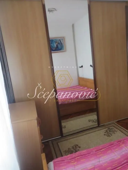 Prodaja, trosoban stan, 67m², Stari grad, Novi Sad