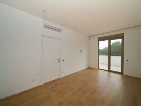 Prodaja, dvosoban stan, 90m², Mrčevac, Tivat - image 3