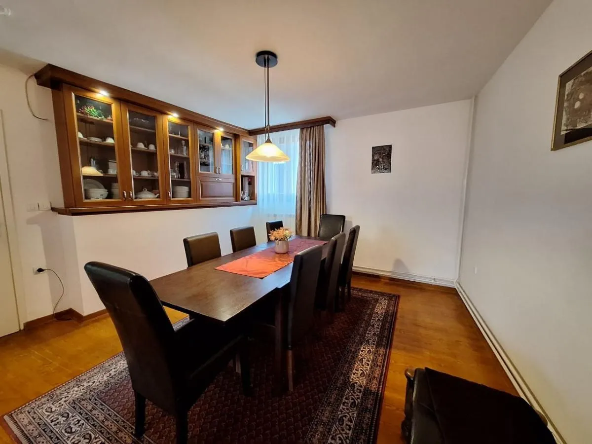 Sale, house, 253m², Banja Vrdnik, Irig