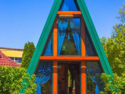 Izdavanje, kuća, 35m², Humci, Cetinje