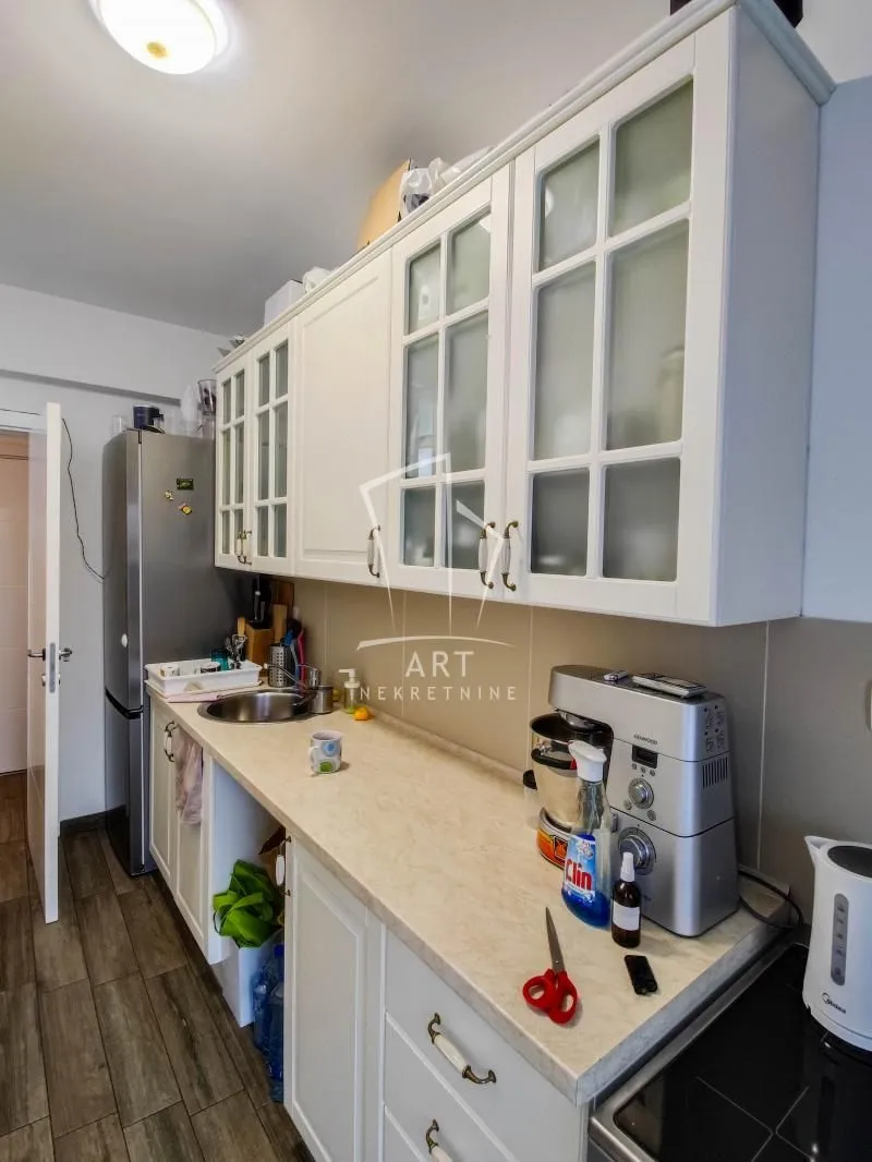 Sale, three bedroom apartment, 77m², Crveni Krst, Beograd