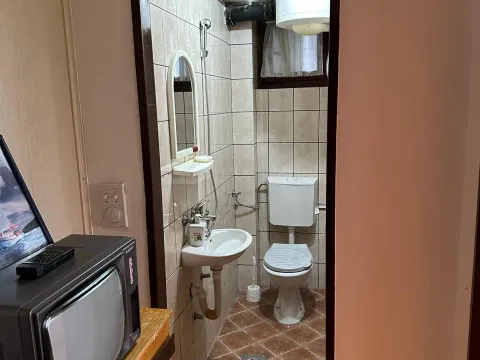 Prodaja, stan, 95m², Bar, Crna Gora - image 8