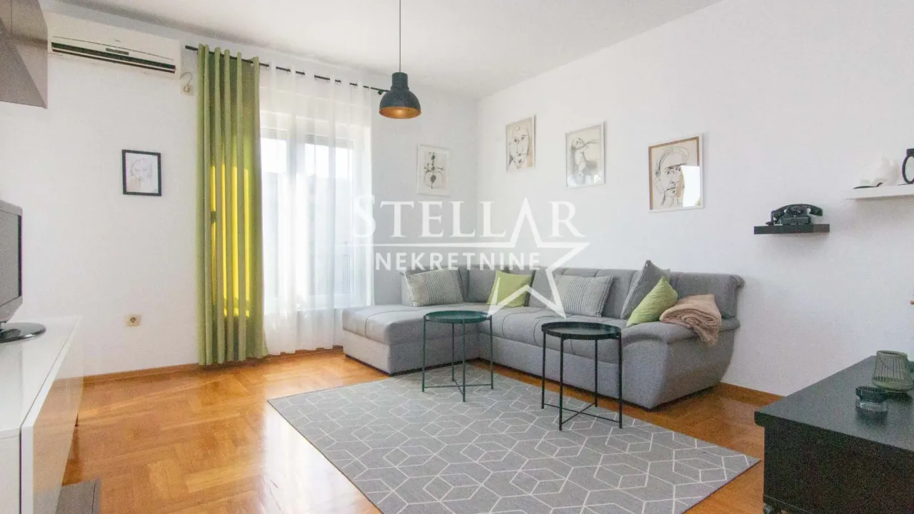 Izdavanje, jednosoban stan, 55m², Pobrežje, Podgorica