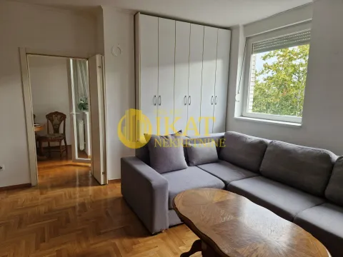 Izdavanje, dvosoban stan, 66m², Novi Beograd Sve Podlokacije, Beograd