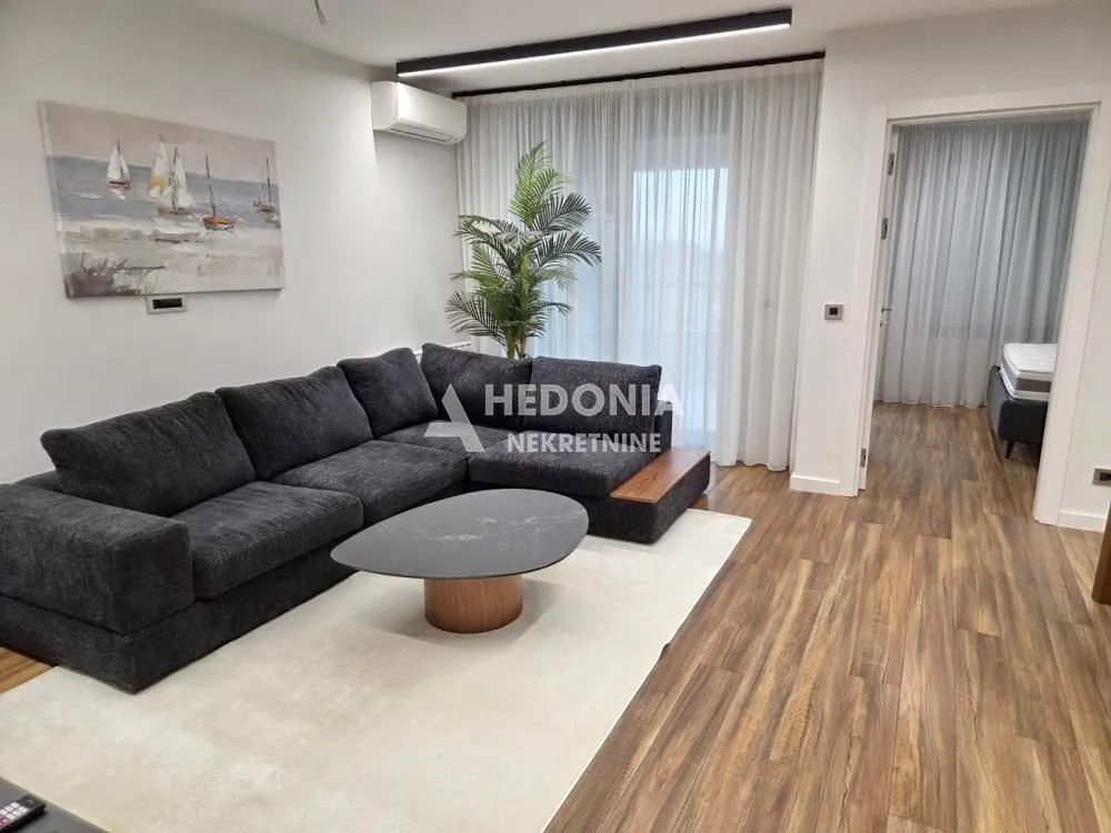 Prodaja, dvosoban stan, 61m², Novi Beograd Blok 65, Novi Beograd Sve Podlokacije