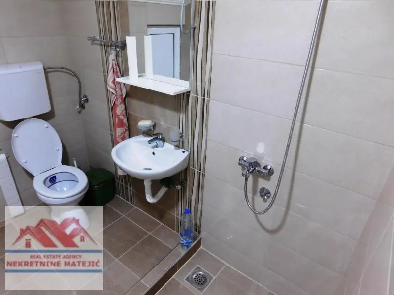 Prodaja, kuća, 160m², Grošnica, Kragujevac