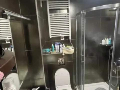 Izdavanje, jednosoban stan, 45m², Centar, Podgorica - image 4