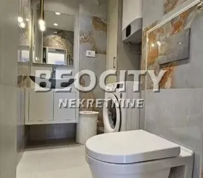 Izdavanje, trosoban stan, 80m², Tašmajdan, Palilula Sve Podlokacije - image 9