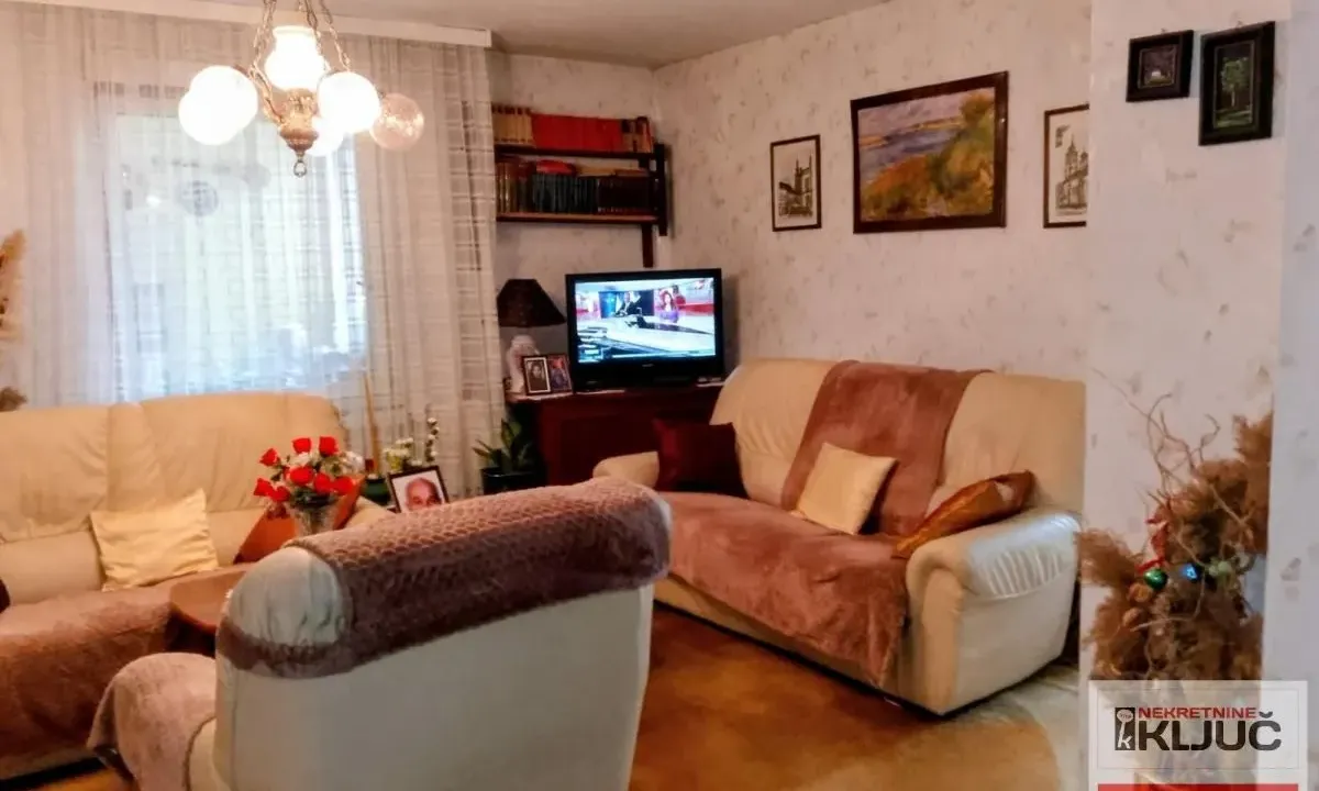 Sale, three bedroom apartment, 74m², Novo naselje, Novi Sad