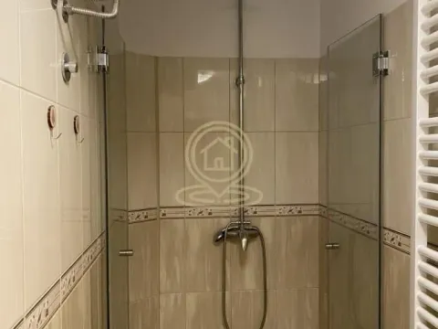 Izdavanje, trosoban stan, 92m², Tašmajdan, Palilula Sve Podlokacije - image 25
