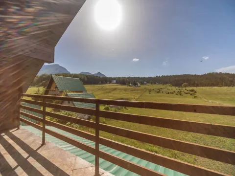 Prodaja, kuća, 200m², Žabljak, Crna Gora - image 5