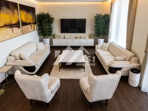 Izdavanje, stan, 140m², Sremska Kamenica, Petrovaradin - image 2