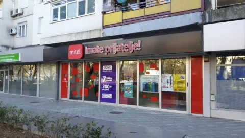 Storefront of a ground-floor commercial space. - image 3