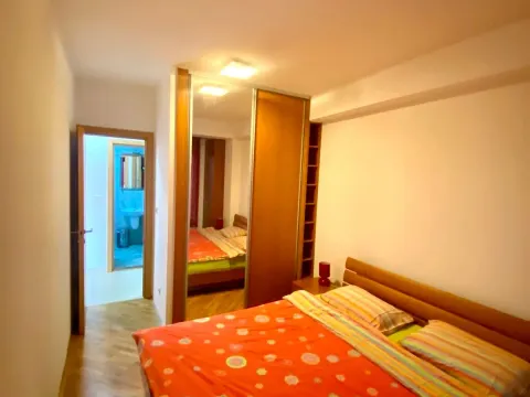 Rent, one bedroom apartment, 50m², Preko Morače, Podgorica - image 5