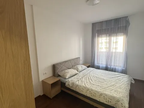 Izdavanje, jednosoban stan, 50m², Master Kvart, Podgorica - image 7