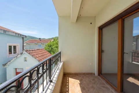 Prodaja, dvosoban stan, 40m², Budva, Crna Gora - image 9