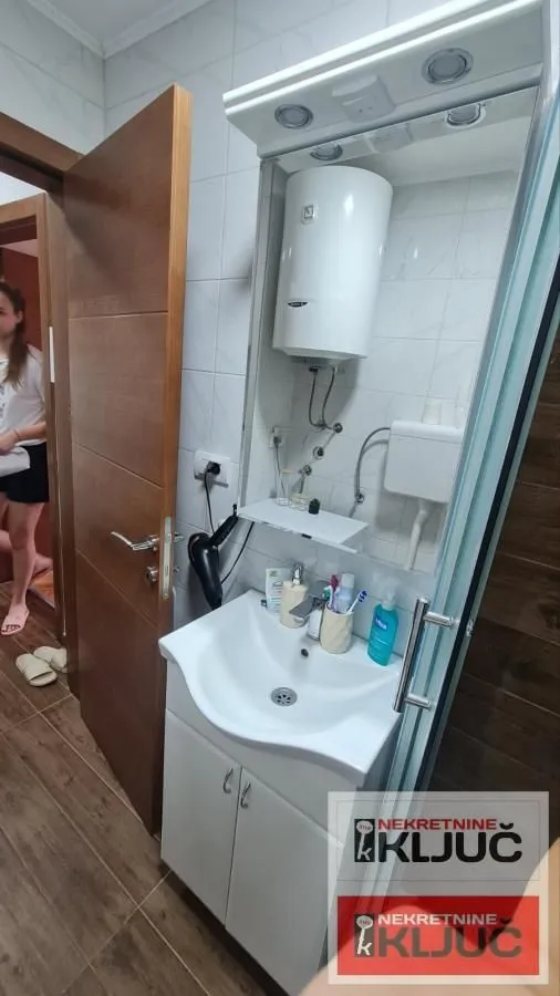 Rent, studio apartment, 27m², Grbavica, Novi Sad Sve Podlokacije