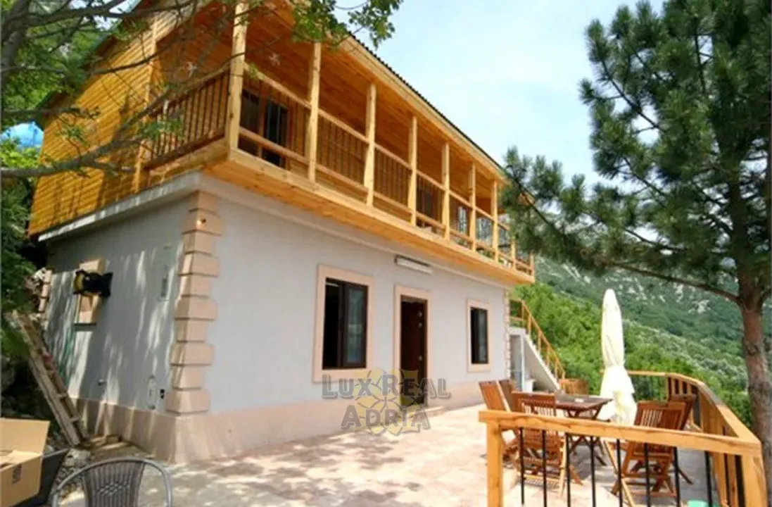 Sale, house, 130m², Strp, Kotor