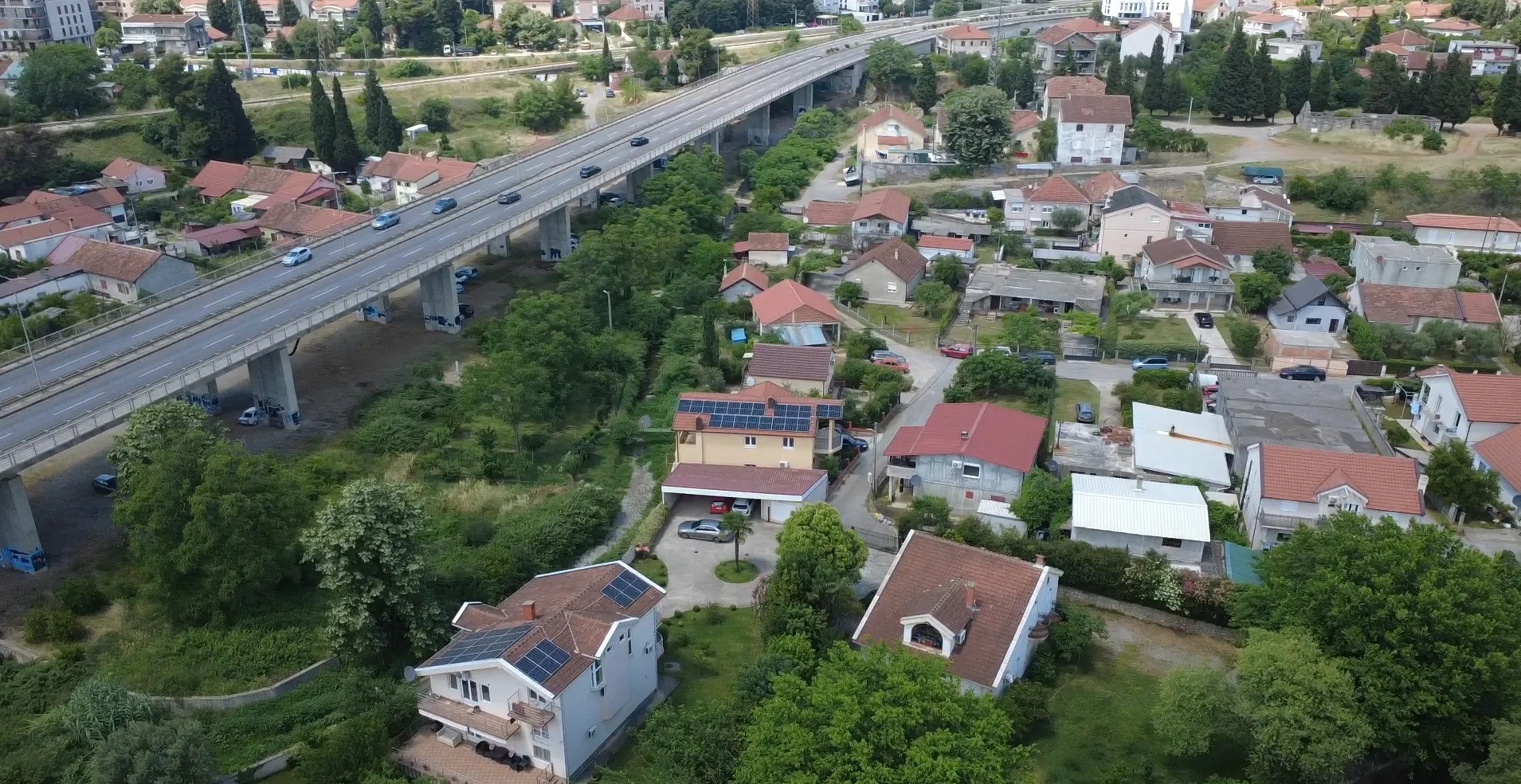 Prodaja, kuća, 301m², Centar, Podgorica