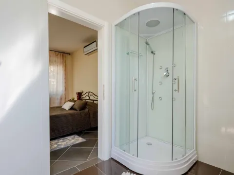 Prodaja, kuća, 251m², Katun Reževići, Budva - image 23