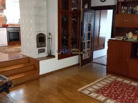 Prodaja, kuća, 400m², Podgorica, Crna Gora - image 11