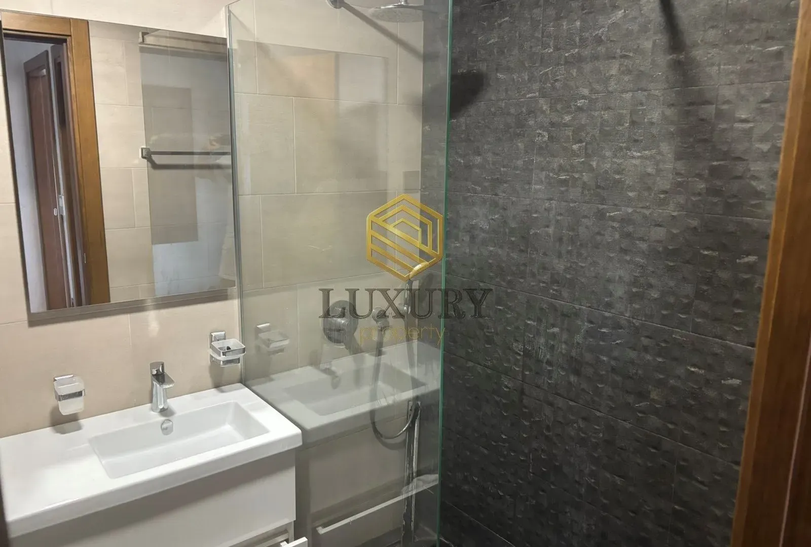 Izdavanje, jednosoban stan, 48m², Ljubović, Podgorica