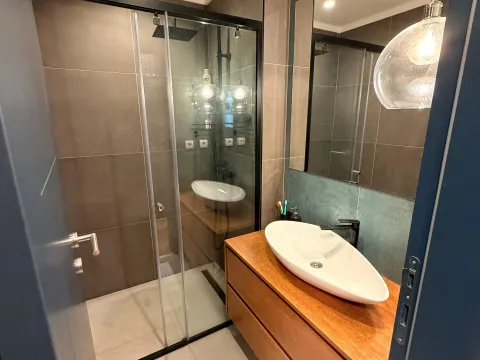 Rent, two bedroom apartment, 80m², Stari Grad, Budva - image 4