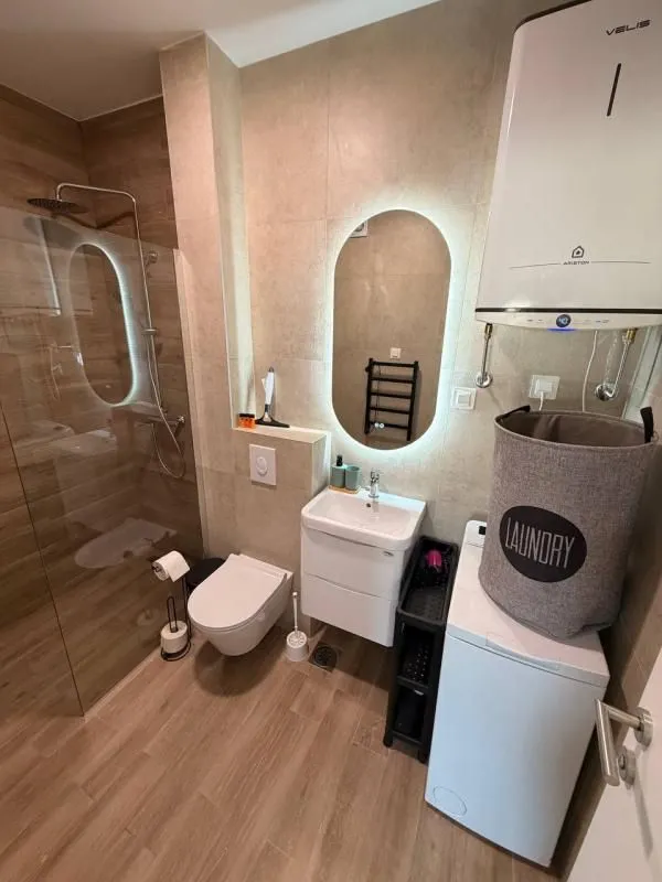 Izdavanje, jednosoban stan, 45m², Šušanj, Bar