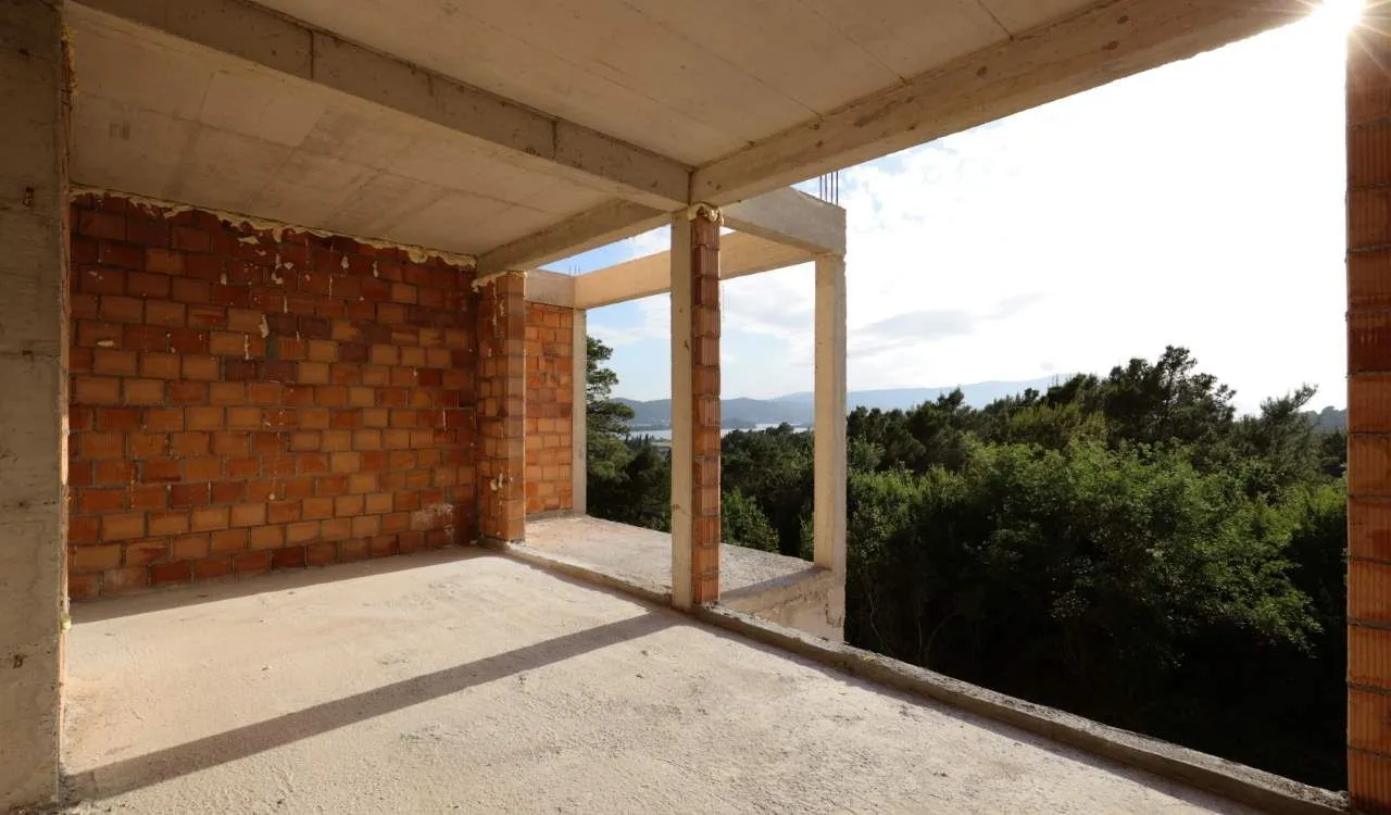 Prodaja, dvosoban stan, 90m², Tivat, Crna Gora