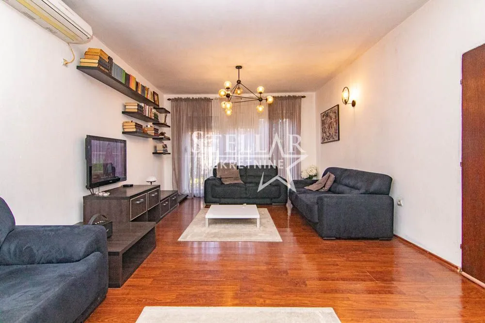 Izdavanje, kuća, 200m², Zabjelo, Podgorica