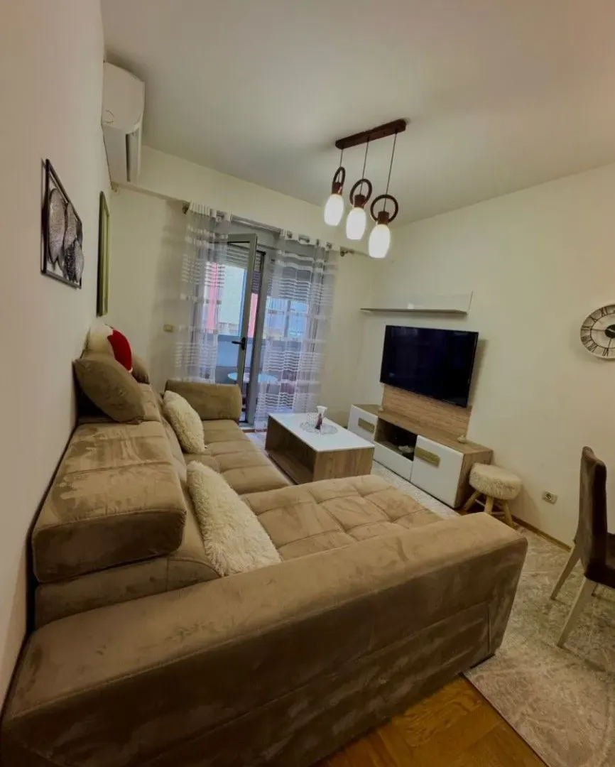 Rent, two bedroom apartment, 60m², Krivi Most, Podgorica