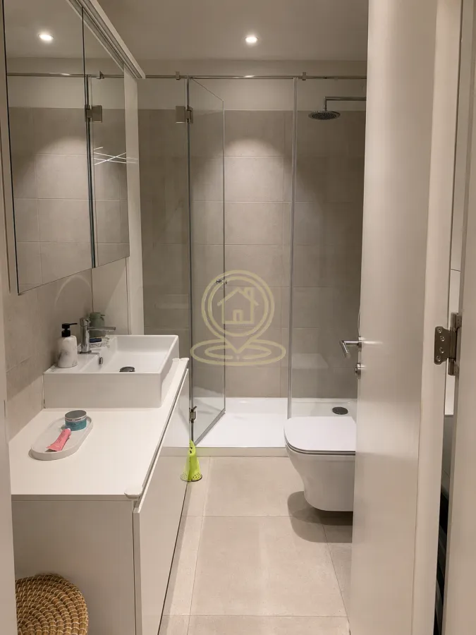 Izdavanje, četvorosoban stan, 104m², Stari Grad, Beograd