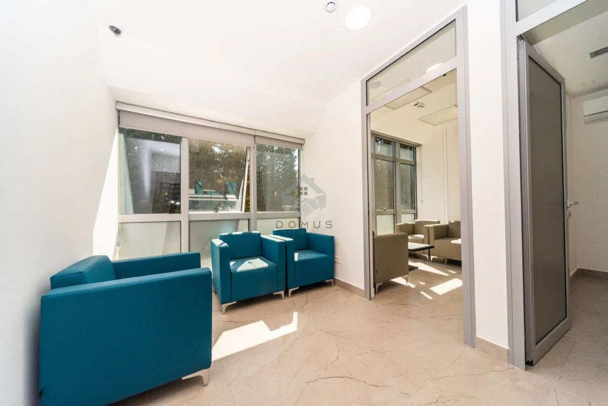Rent, office space, 120m², Centar, Podgorica