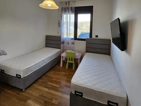 Izdavanje, dvosoban stan, 100m², Dalmatinska ulica, Podgorica - image 7