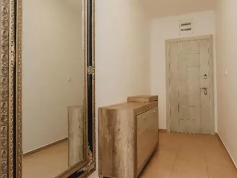 Prodaja, trosoban stan, 79m², Bečići, Budva - image 12