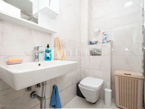 Rent, one bedroom apartment, 40m², Dalmatinska ulica, Podgorica - image 7