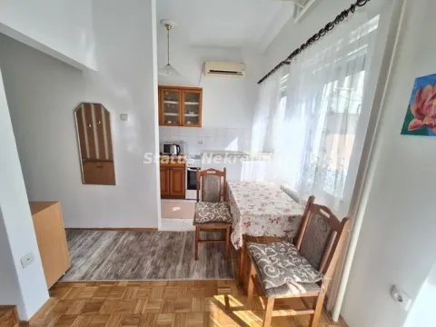 Rent, one bedroom apartment, 30m², Bulevar Oslobodjenja, Novi Sad Sve Podlokacije - image 5