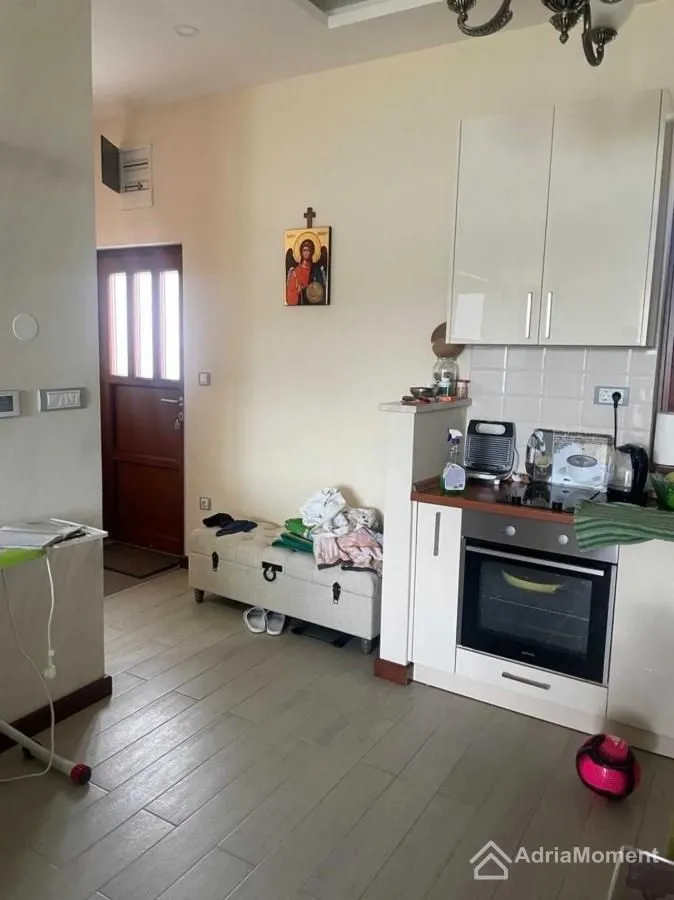 Prodaja, jednosoban stan, 53m², Herceg Novi, Crna Gora