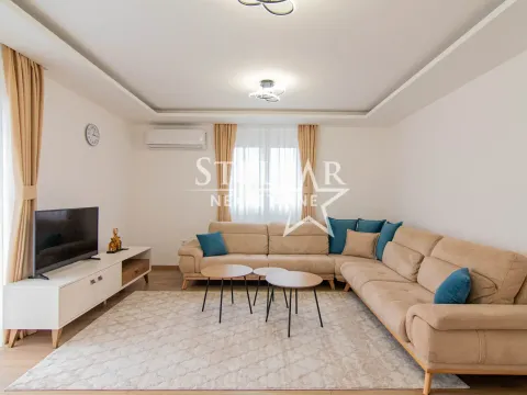 Rent, three bedroom apartment, 100m², Zagorič, Podgorica - image 1