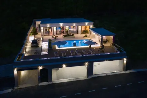 Rent, house, 180m², Prijevor, Budva - image 22