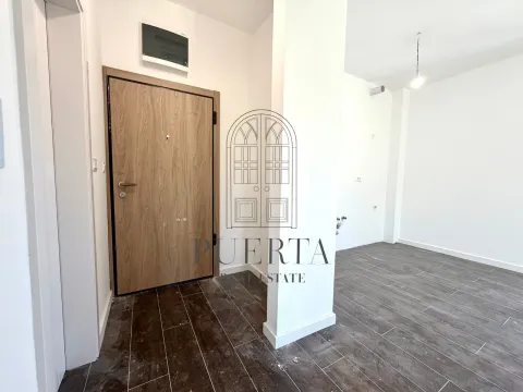 Rent, one bedroom apartment, 44m², Tološi, Podgorica - image 12