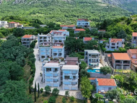Prodaja, dvosoban stan, 88m², Petrovac, Budva - image 25