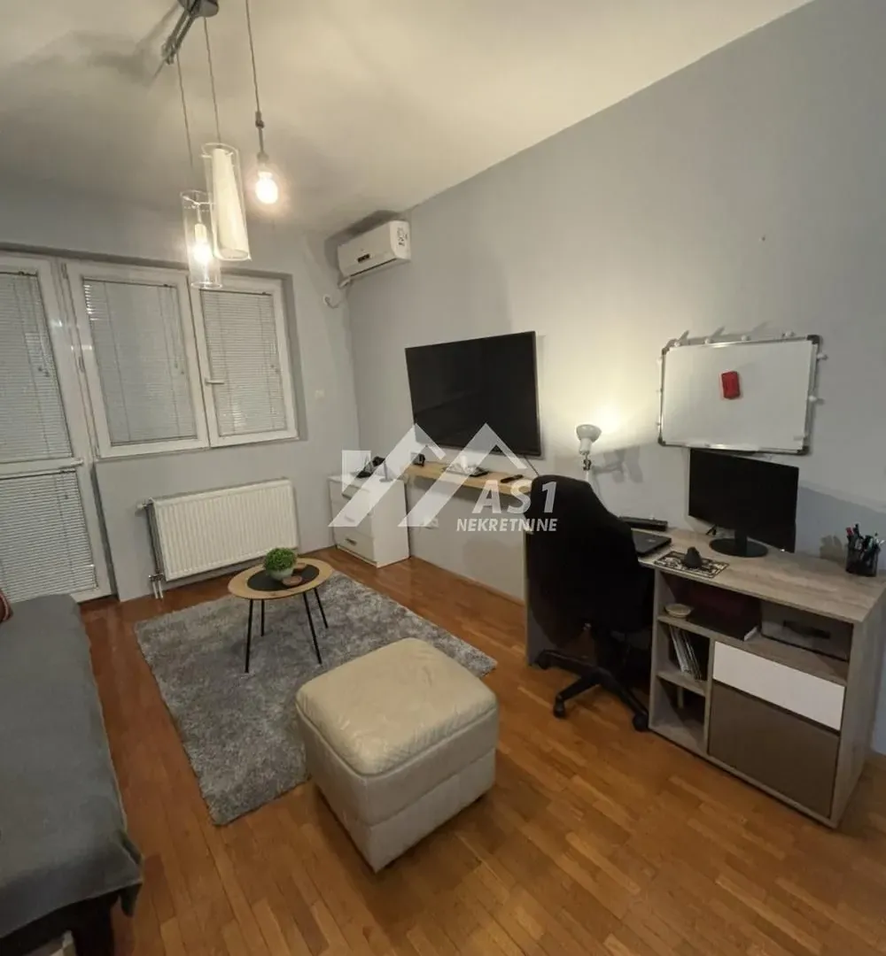 Rent, apartment, 32m², Rotkvarija, Novi Sad Sve Podlokacije