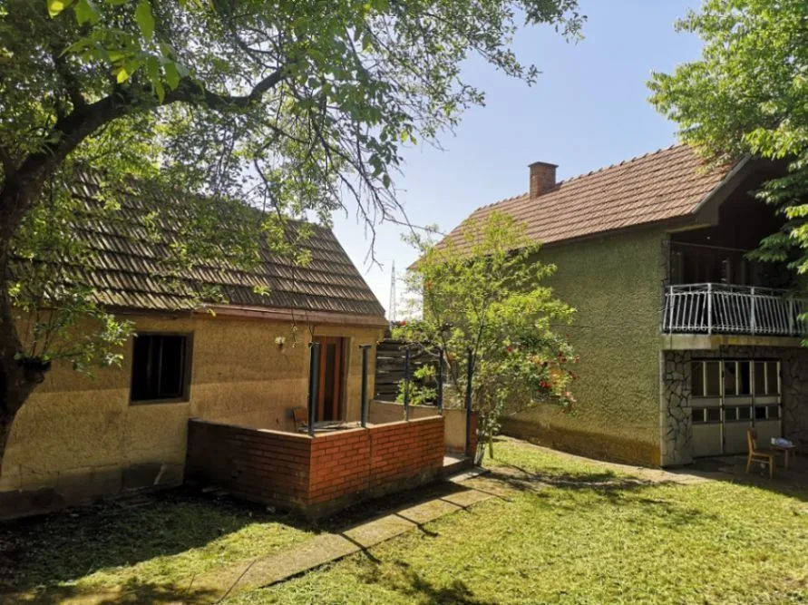 Prodaja,  kuća, 250m2, Veliki Crljeni, Lazarevac, Beograd