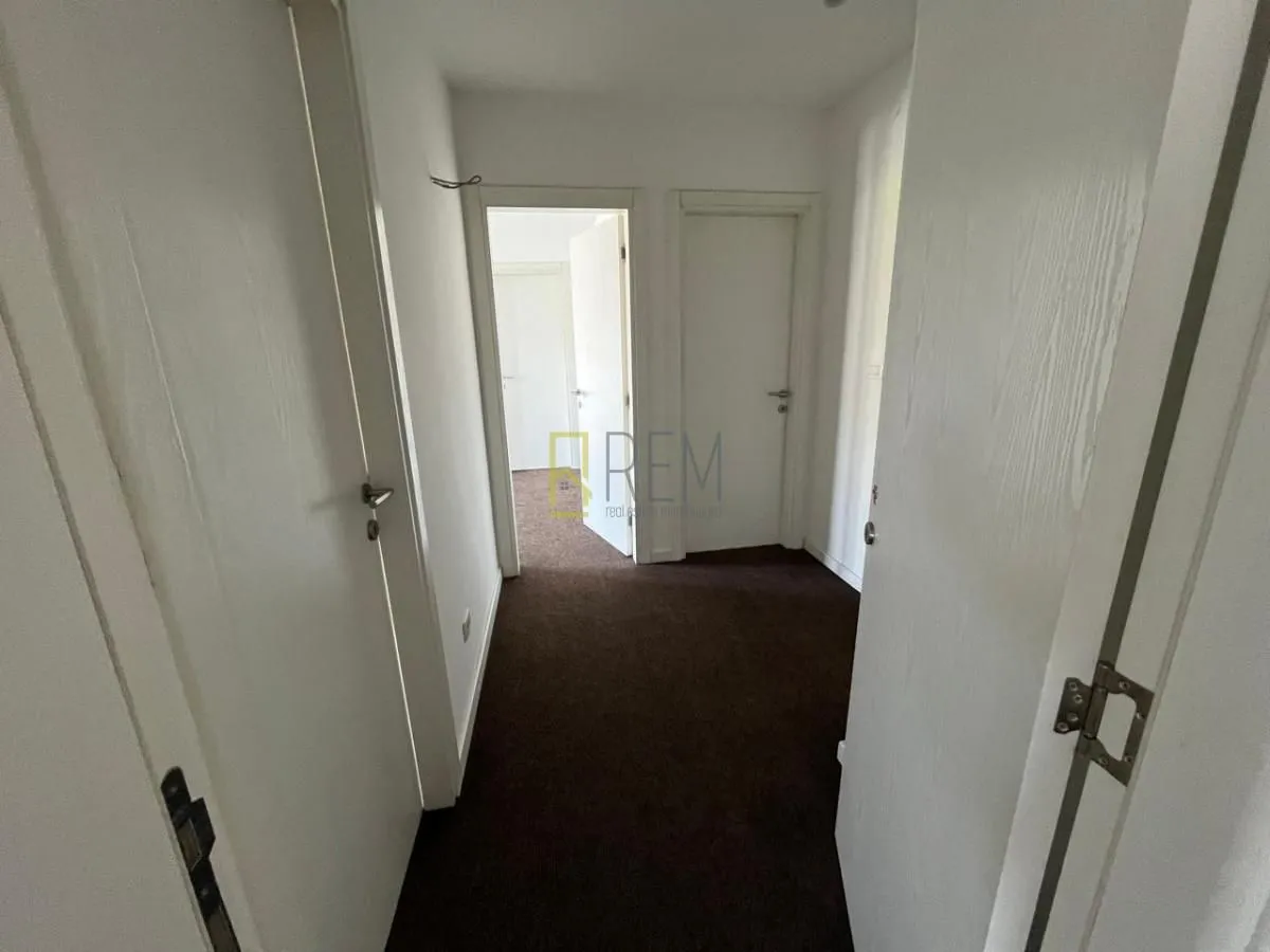 Rent, three bedroom apartment, 120m², Podgorica, Crna Gora