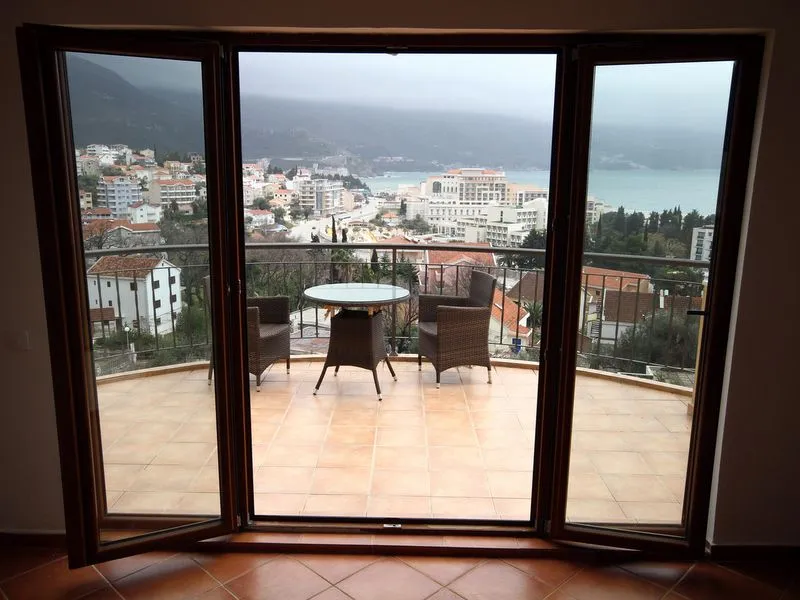 Sale, apartment, 131m², Bečići, Budva