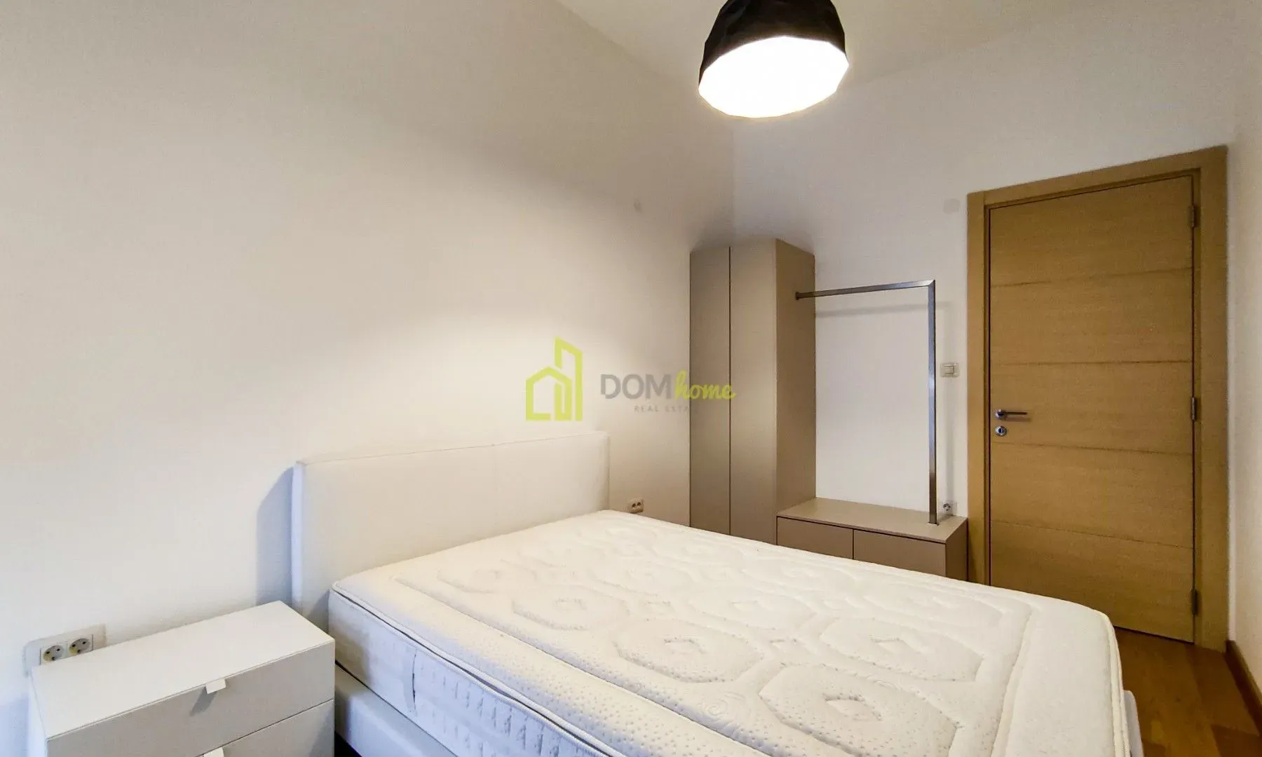 Prodaja, dvosoban stan, 127m², Kruševac, Podgorica